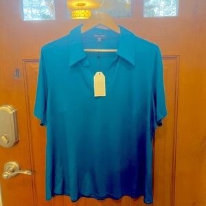 Soft and structured Universal Standard polo